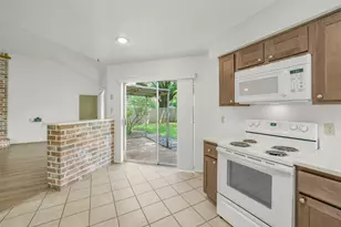 2714 Carson Dr, Katy, TX 77493 - Photo 11