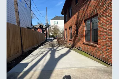 4505 La Branch Street #2, Houston, TX 77004 - Photo 15