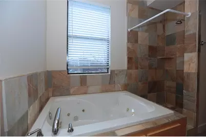 1019 Bonner Street #1019, Houston, TX 77007 - Photo 9