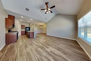 3847 Briar Water Ct, Katy, TX 77449 - Photo 3