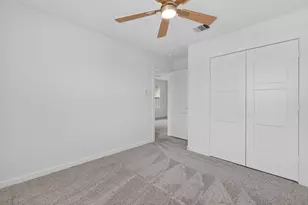 14268 Black Cyn Ln, Conroe, TX 77384 - Photo 17