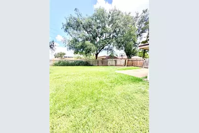 7402 Alegria Drive, Houston, TX 77083 - Photo 23