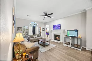 15419 Redbud Leaf Ln, Cypress, TX 77433 - Photo 9