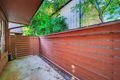 9303 Hammerly Boulevard #204, Houston, TX 77080 - Photo 15