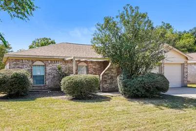 2515 Village Circle Drive, Katy, TX 77493 - Photo 3
