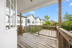 7 Latham St, Houston, TX 77011 - Photo 17