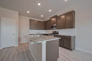 5827 Capri Frst Dr, Katy, TX 77493 - Photo 7