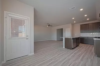 5827 Capri Forest Drive, Katy, TX 77493 - Photo 11