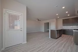 5827 Capri Frst Dr, Katy, TX 77493 - Photo 11