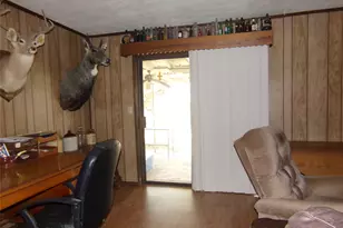 403 N West St, Weimar, TX 78962 - Photo 5