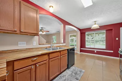 7603 Timber Switch Rd, Cleveland, TX 77328 - Photo 17