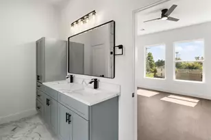 5512 Hardy St, Houston, TX 77009 - Photo 21