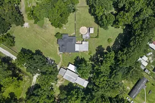 271 Private Rd 456, Dayton, TX 77535 - Photo 1