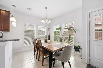 7423 Emma Lou St, Houston, TX 77088 - Photo 15