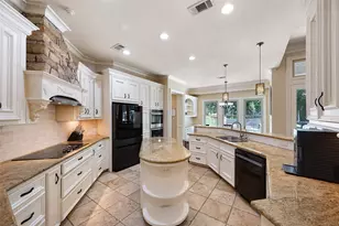 16620 Rabon Chapel Rd, Montgomery, TX 77316 - Photo 11