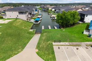 10884 South Lake Mist Lane, Willis, TX 77318 - Photo 27