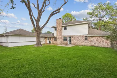 2114 Briarview Drive, Houston, TX 77077 - Photo 15