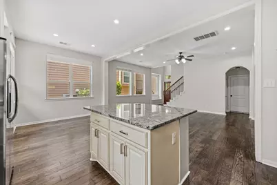 78 Cheswood Manor Drive, The Woodlands, TX 77382 - Photo 9