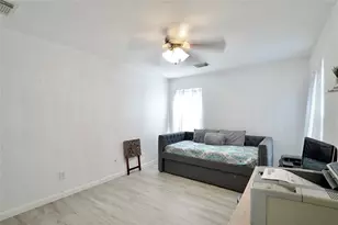 9503 Lerin Ln, Sugar Land, TX 77498 - Photo 23
