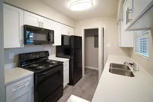 8455 Will Clayton Pkwy, Humble, TX 77338 - Photo 9