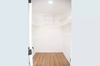 3819 Bear Creek Meadows Lane, Houston, TX 77043 - Photo 25