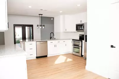 3819 Bear Creek Meadows Lane, Houston, TX 77043 - Photo 11