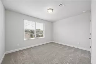10 Greenbriar Loop, Angleton, TX 77515 - Photo 11