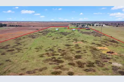 311 County Road 18, Damon, TX 77430 - Photo 9