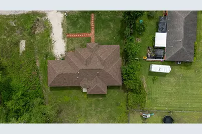 403 Smith Street, Dayton, TX 77535 - Photo 23