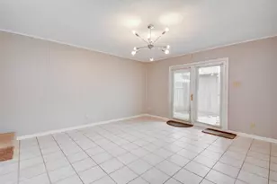 10254 Hammerly Blvd, Houston, TX 77043 - Photo 7