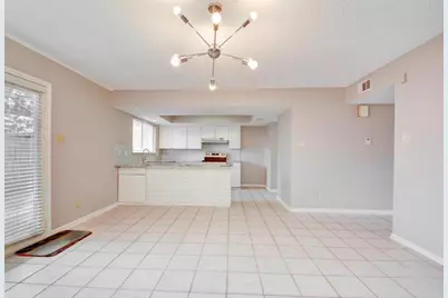 10254 Hammerly Boulevard #163, Houston, TX 77043 - Photo 9