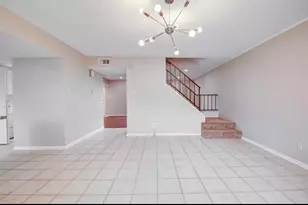 10254 Hammerly Blvd, Houston, TX 77043 - Photo 11