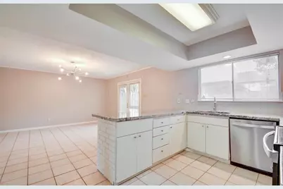 10254 Hammerly Boulevard #163, Houston, TX 77043 - Photo 13