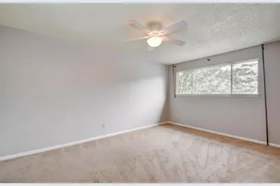10254 Hammerly Boulevard #163, Houston, TX 77043 - Photo 17