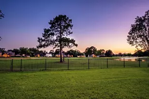 7215 Creek Crest Dr, Houston, TX 77095 - Photo 39
