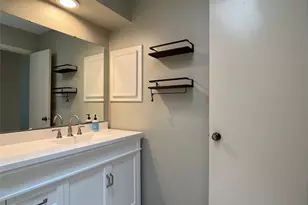 11914 Waldemar Dr, Houston, TX 77077 - Photo 23