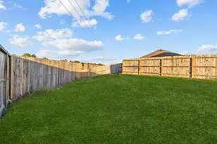 1236 Marsh Wren Ct, La Marque, TX 77568 - Photo 25