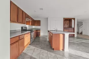 1236 Marsh Wren Ct, La Marque, TX 77568 - Photo 9