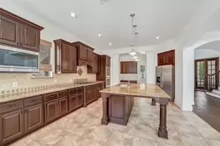 25411 Springwood Lake Dr, Katy, TX 77494 - Photo 9