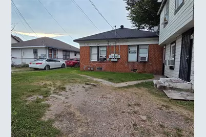114 Canton Street #1/2, Houston, TX 77012 - Photo 15
