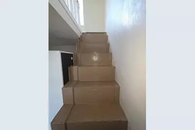 114 Canton Street #1/2, Houston, TX 77012 - Photo 9