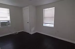 114 Canton St, Houston, TX 77012 - Photo 13