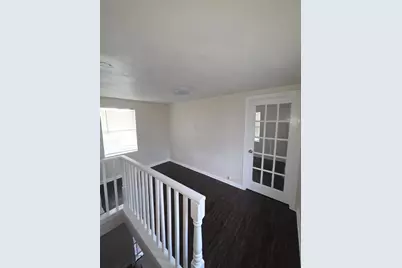 114 Canton Street #1/2, Houston, TX 77012 - Photo 11