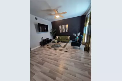 7823 Gladstone Street #A5, Houston, TX 77051 - Photo 11