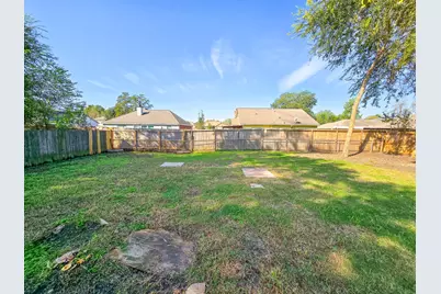 12645 Lake Conroe Hills Drive, Willis, TX 77318 - Photo 27