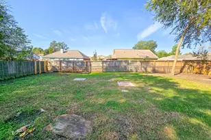12645 Lake Conroe Hills Dr, Willis, TX 77318 - Photo 27