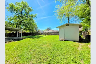 12645 Lake Conroe Hills Drive, Willis, TX 77318 - Photo 23