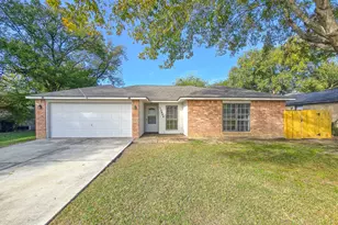 12645 Lake Conroe Hills Dr, Willis, TX 77318 - Photo 1