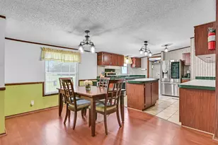 18424 Ave A, Alvin, TX 77511 - Photo 13