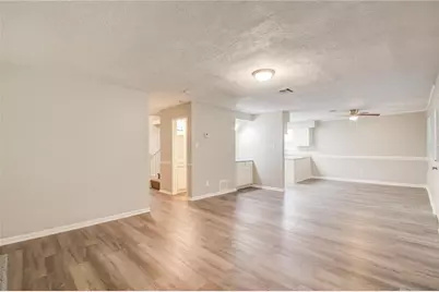 4922 Glendower Drive, Spring, TX 77373 - Photo 9